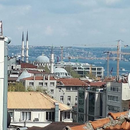 Waterfall Istanbul Exterior photo