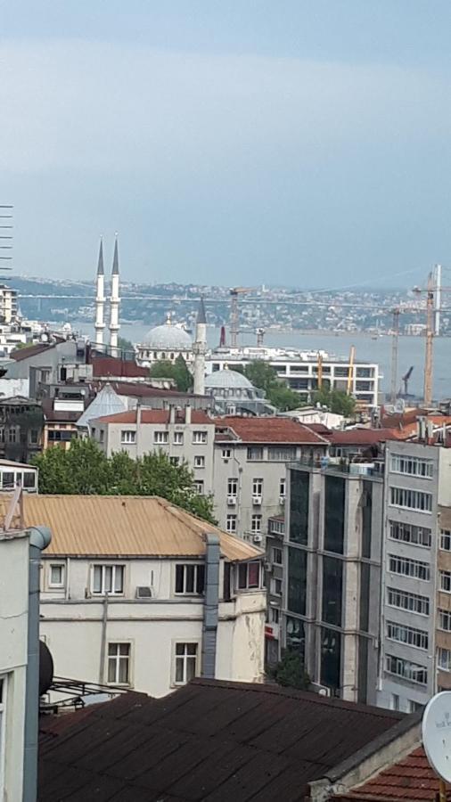 Waterfall Istanbul Exterior photo